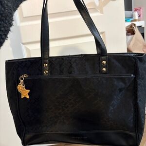 Tommy Hilfiger purse
